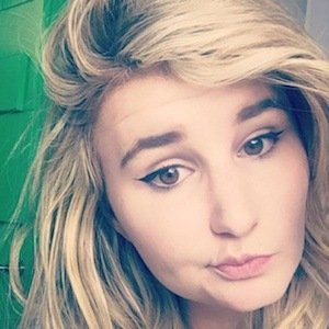 Little Kelly, 30 (YouTube Star)