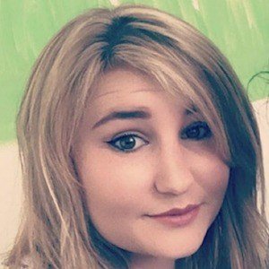 Little Kelly, 30 (YouTube Star)