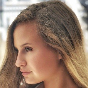 Liv Shumbres image 8