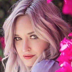 Liz Cherkasova, 38 (Blogger)