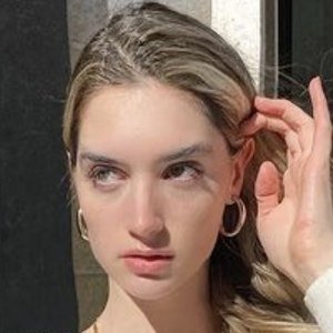Liz Seibert image 1