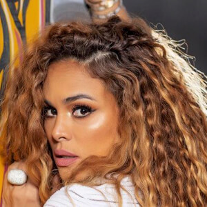 Liza Hernández image 16