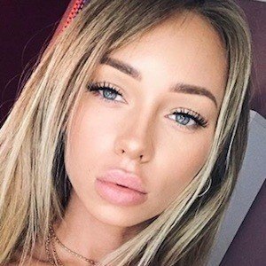 Liza Lash, 37 (Instagram Star)