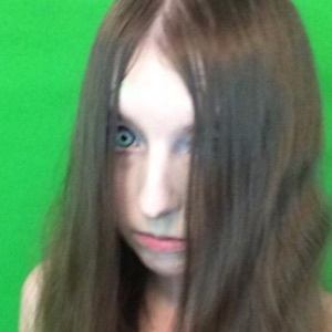 Lizzy Hofe image 3