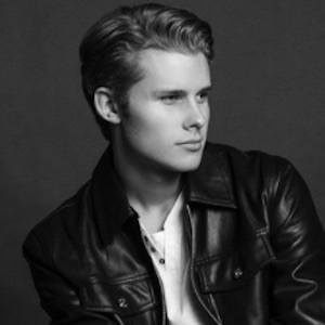 Логан Схроыер image 2