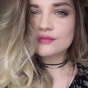 Lois Lois, 33 (YouTube Star)