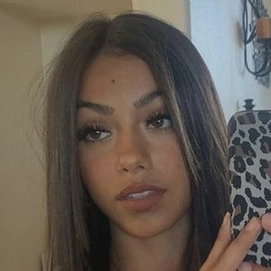 Lola Piceno, 20 (TikTok Star)