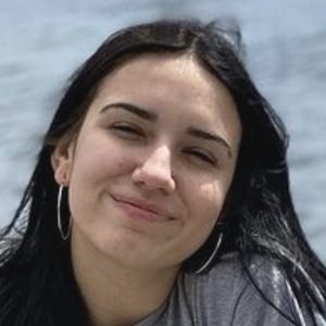 Lola Tomaszeuski image 3