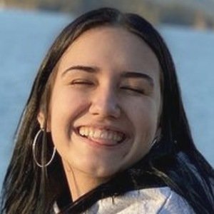 Lola Tomaszeuski image 4