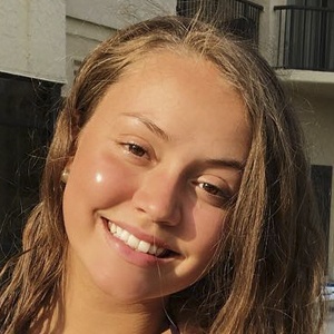 lollyzlexi, 23 (Estrella de TikTok)