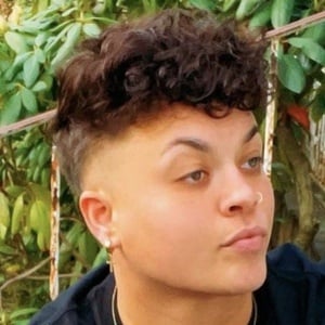 Lolo Dee, 31 (Instagram Star)