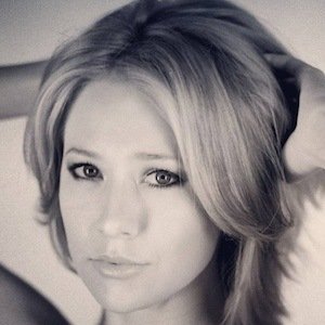 London Elise Kress, 33 (Attrice di film)