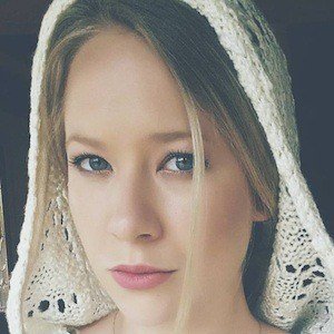 London Elise Kress, 33 (Movie Actress)