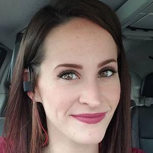 Lora Ellis, 37 (YouTube Star)