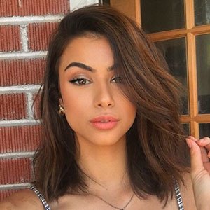 Loren Izabel image 3