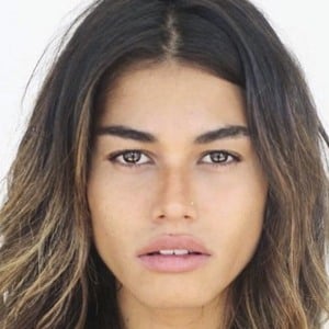 Lorena Medina, 33 (模特)