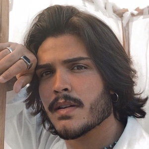 Lorenzo Castro image 3