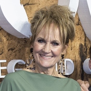 Lorraine Ashbourne image 3