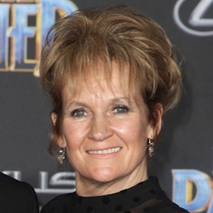 Lorraine Ashbourne image 8