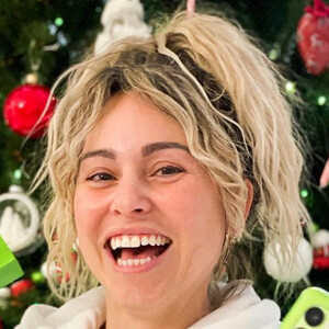 Lory Lyn, 46 (YouTube明星)