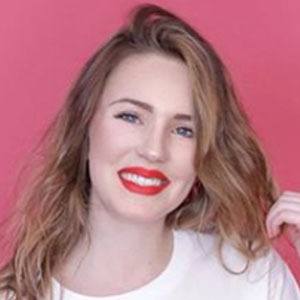 Louise Aubery, 28 (Instagram明星)