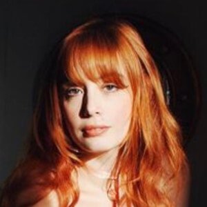 Louise Ebel, 37 (Blogger)