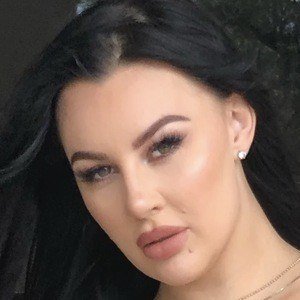 Louise Ella, 33 (Instagram Star)