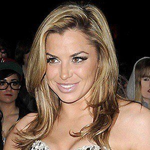 Louise Glover, 42 (模特)
