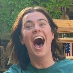 LouJeanJacket, 23 (TikTok明星)