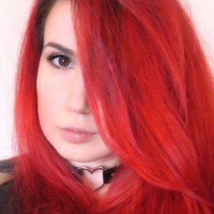 Louna Maroun, 37 (YouTube Star)