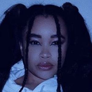 Love Char, 32 (Instagram明星)