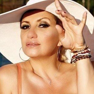 Love Majewski, 53 (現實之星)