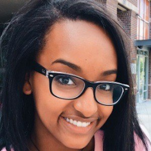 LoveFromLiyax, 24 (YouTube Star)