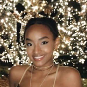 LoveFromLiyax image 3