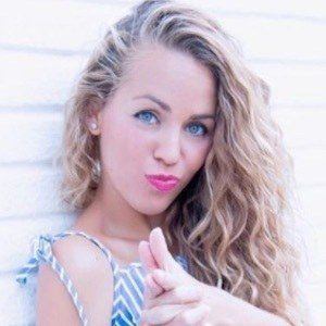 LoveYoli, 33 (YouTube Star)