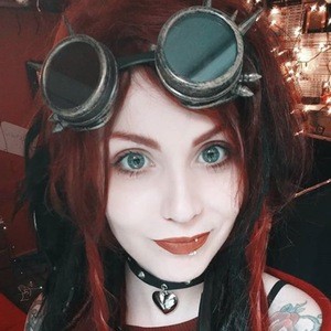 Lua Morales, 33 (Fotograf)