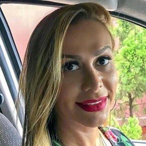 Luanda Almeida, 40 (Instagram Star)