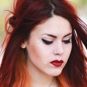 Luanna Pérez-Garreaud, 35 (YouTube明星)