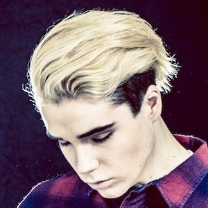 Lucas, 26 (流行歌手)