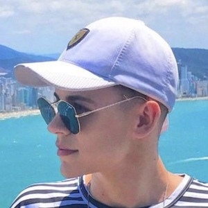 Lucas Belami image 5