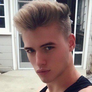Lucas Dell image 8