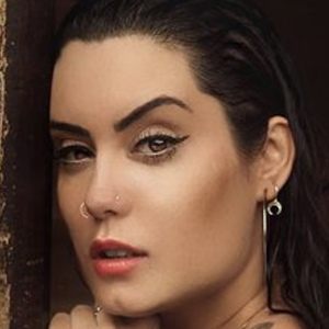 Luciana Gonçalves, 31 (Instagram Star)