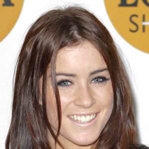 Lucie Jones, 34 (流行歌手)