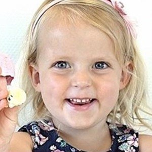Lucilla Bellinga, 9 (YouTube Star)