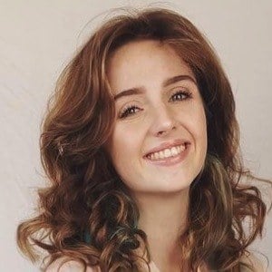 Lucy Blanc, 25 (TikTok明星)