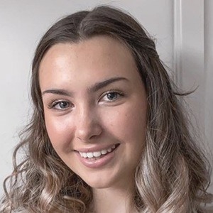 Lucy Wilson image 3