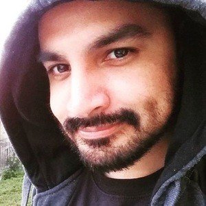 Lui Calibre, 41 (Star di YouTube)
