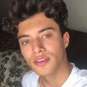 Luis Alonso, 27 (YouNow明星)