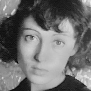 Luise Rainer image 5