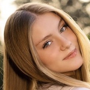 luizabakerr image 8